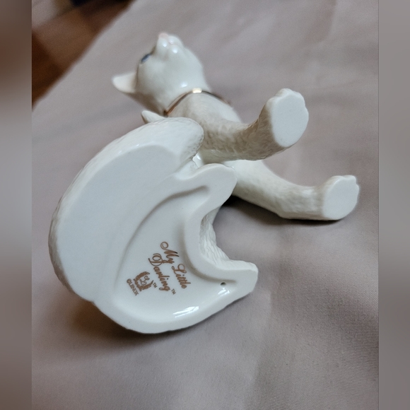 Lenox Cat Sculpture Figurine Fine Ivory China - "My Little Darling - Casper" - Picture 4 of 4